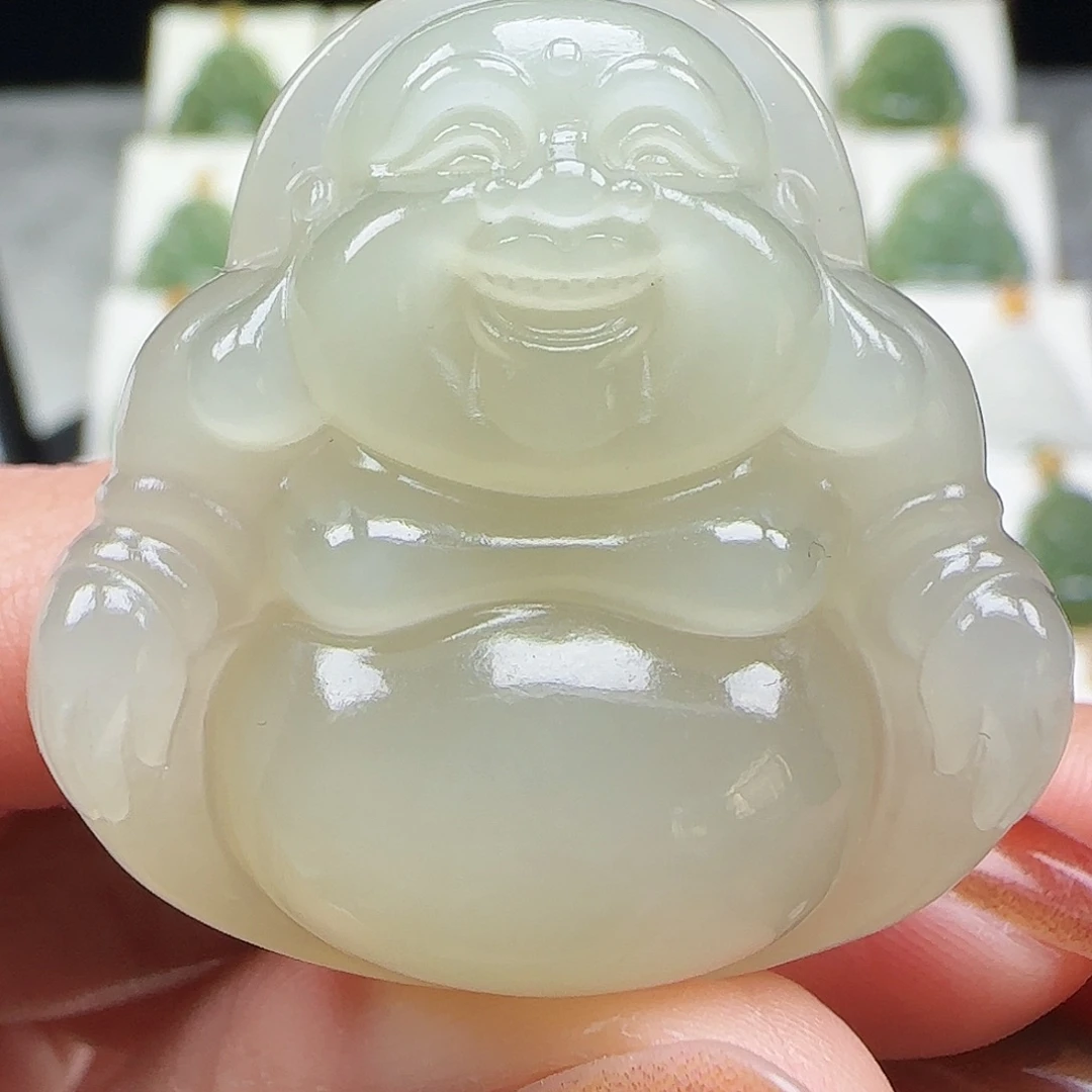 和田玉未镶嵌吊坠(赠链)