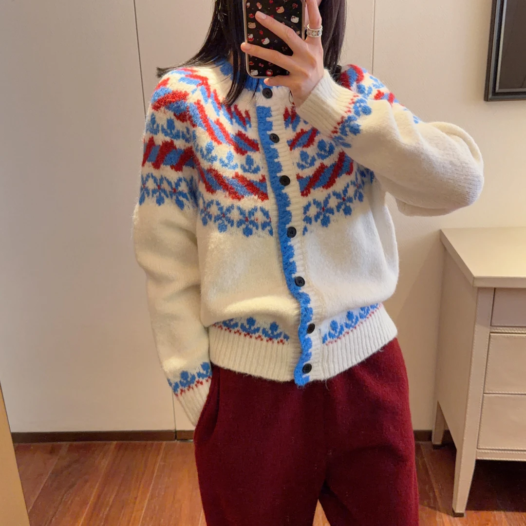 【张静芝】新品宝蓝红提花洋气秋冬系扣女生毛衣