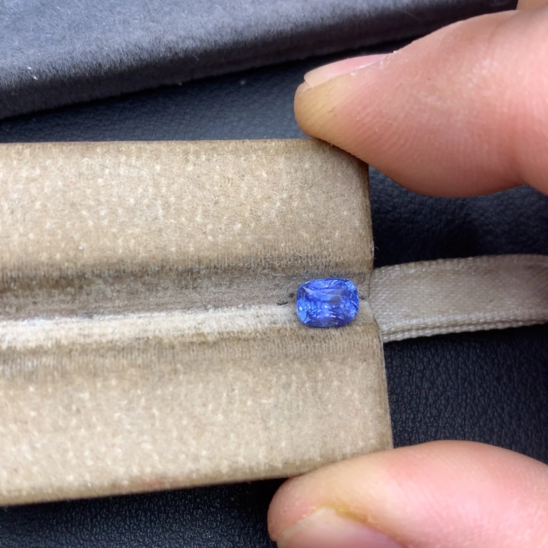 裸石蓝宝石1.02ct无烧