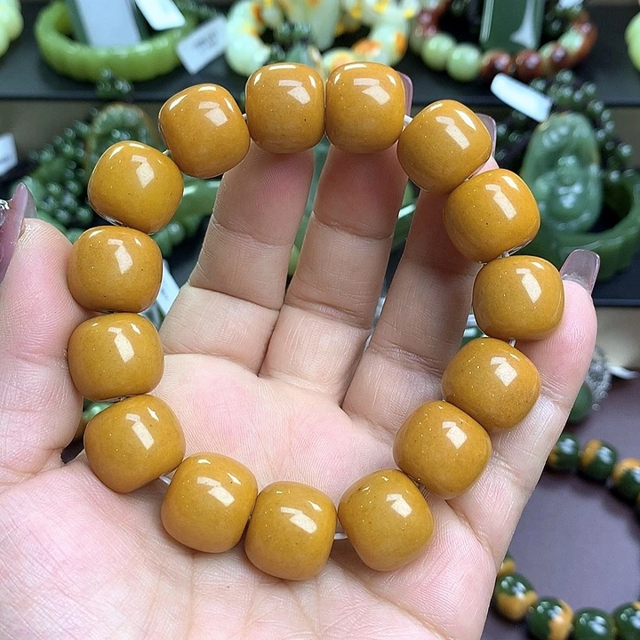 手串未镶嵌透闪石质玉