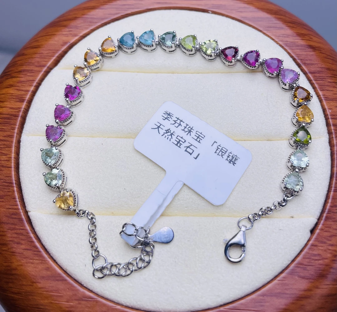 天然碧玺爱心满镶手链，时尚简约百搭