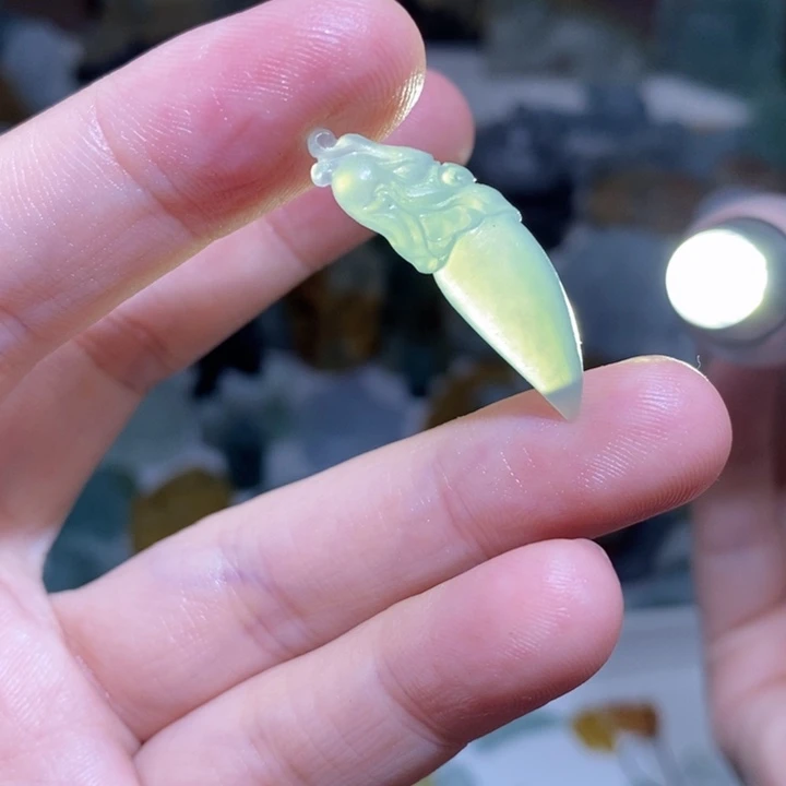 定制翡翠未镶嵌翡翠