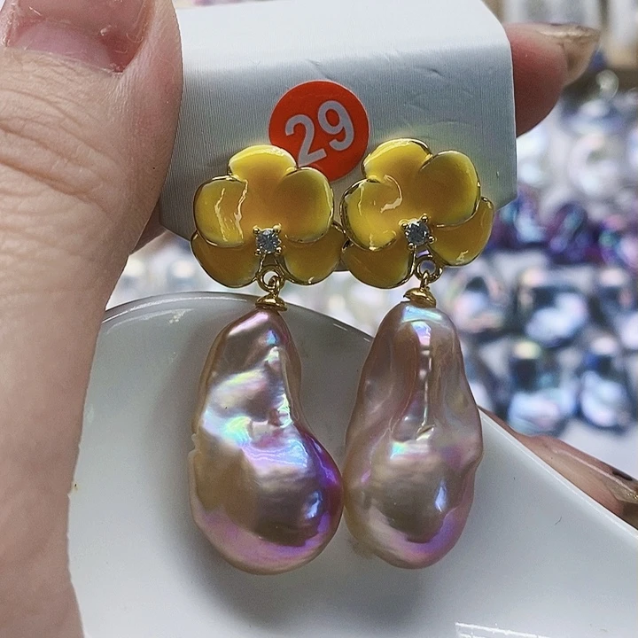 银S925镶嵌耳饰淡水珍珠