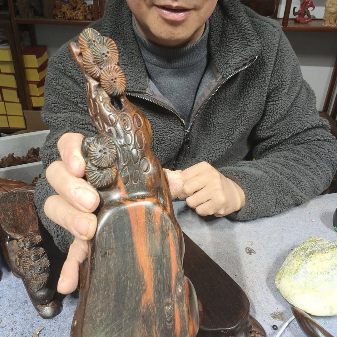 交趾黄檀（大红酸枝）木**烟13