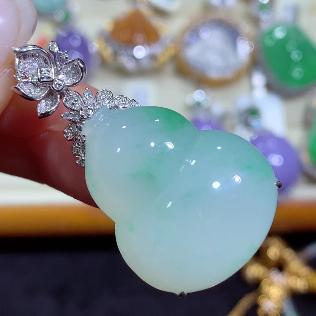 翡翠18K金镶嵌吊坠(不含链)