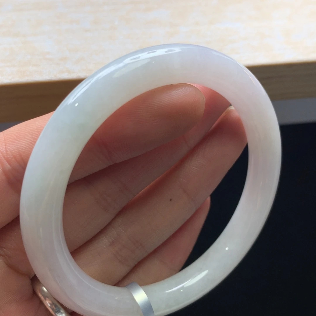 翡翠未镶嵌手镯手镯