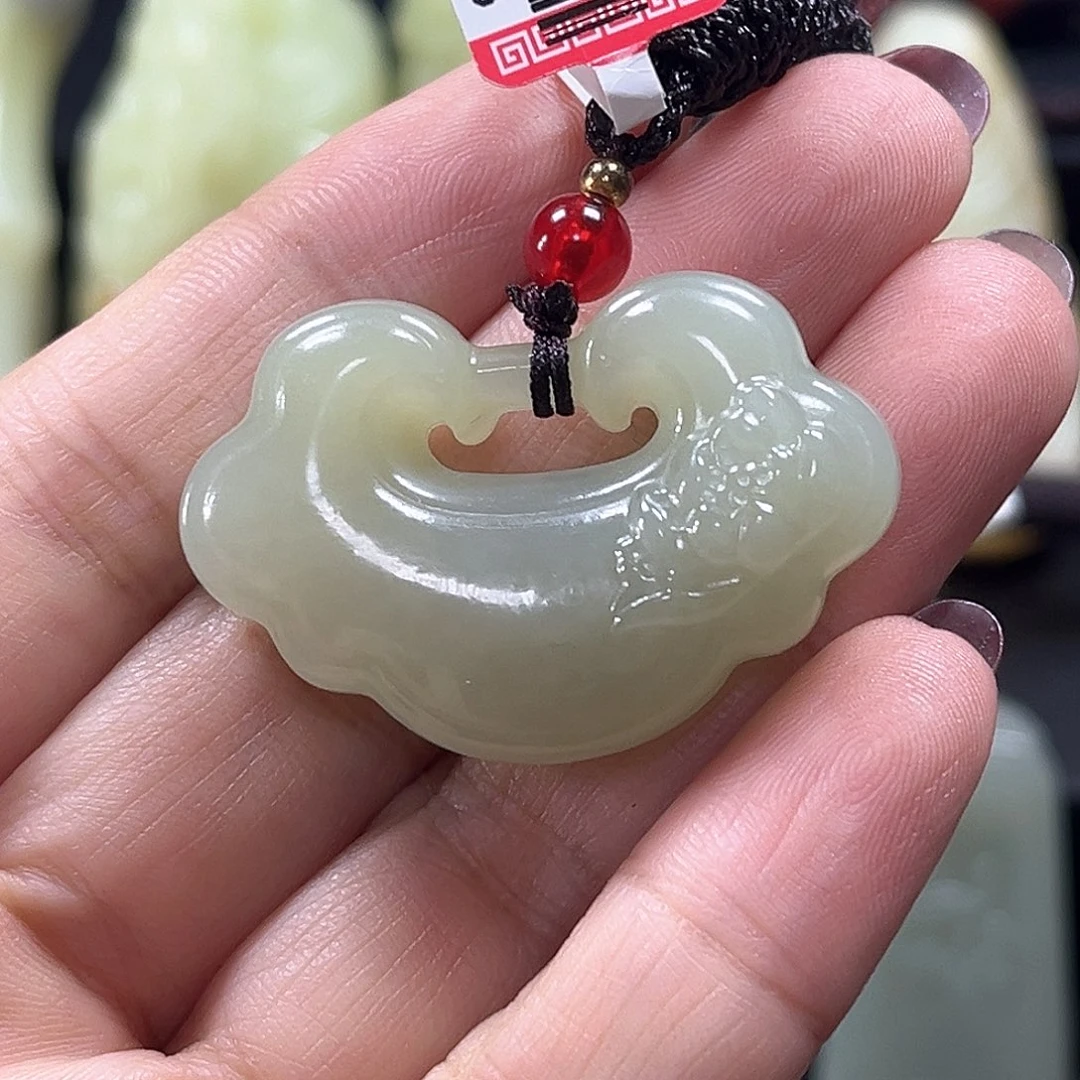 和田玉未镶嵌吊坠(不含链)