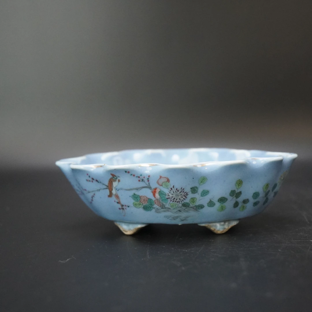 Lot.25120178民国蓝釉粉彩花鸟纹葵口水水仙盆 长：约18.3cm