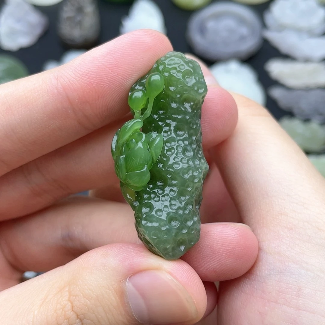 【闪购商品】颈饰未镶嵌和田玉