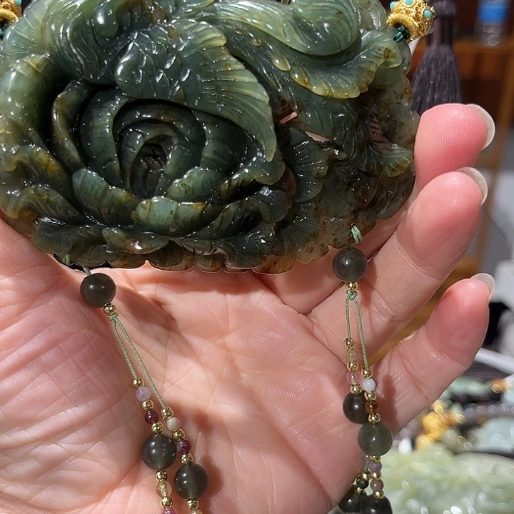 未镶嵌岫玉毛衣链