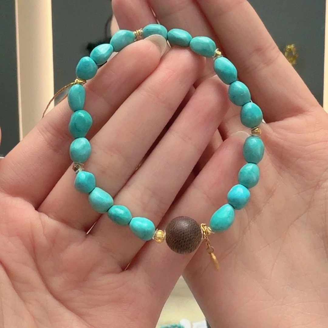 绿松石18K金镶嵌颈饰