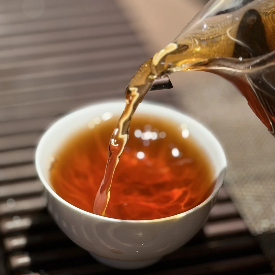 2019头春《弯弓熟茶》100克龙珠,买一送一
