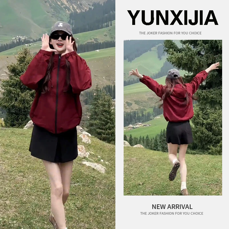 2025新款时尚设计感休闲百搭超好看短袖上衣外套短裙三件套