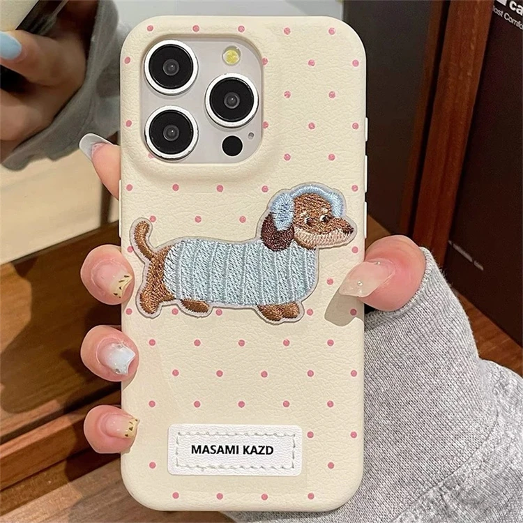 韩风波点刺绣腊肠狗适用iPhone16promax手机壳15pro可爱华为p70新