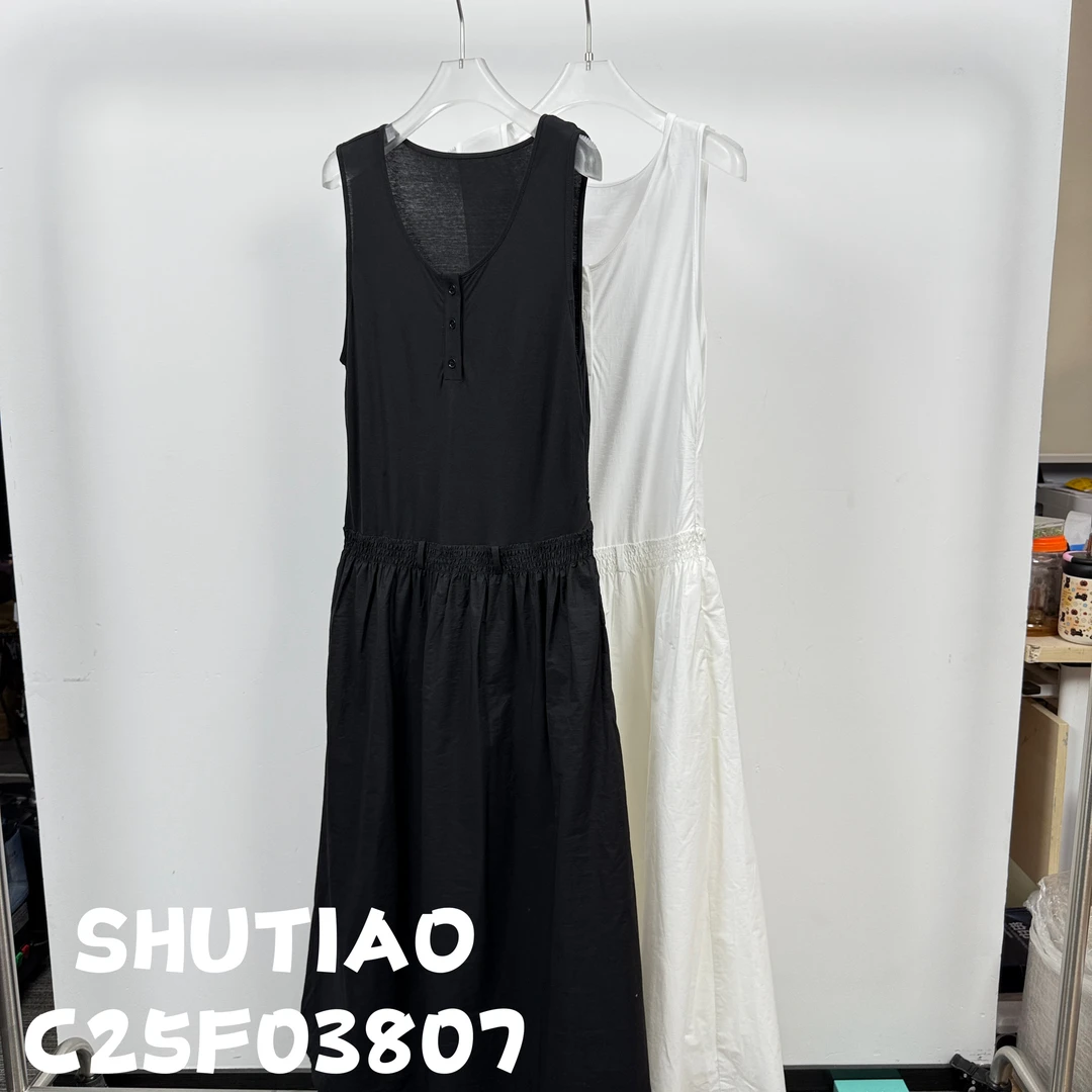 【SHUTIAO】2025夏季：新款小众设计款连衣裙C25F03807