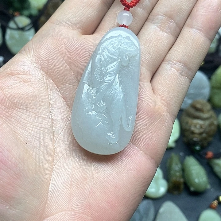 和田玉颈饰未镶嵌?****?