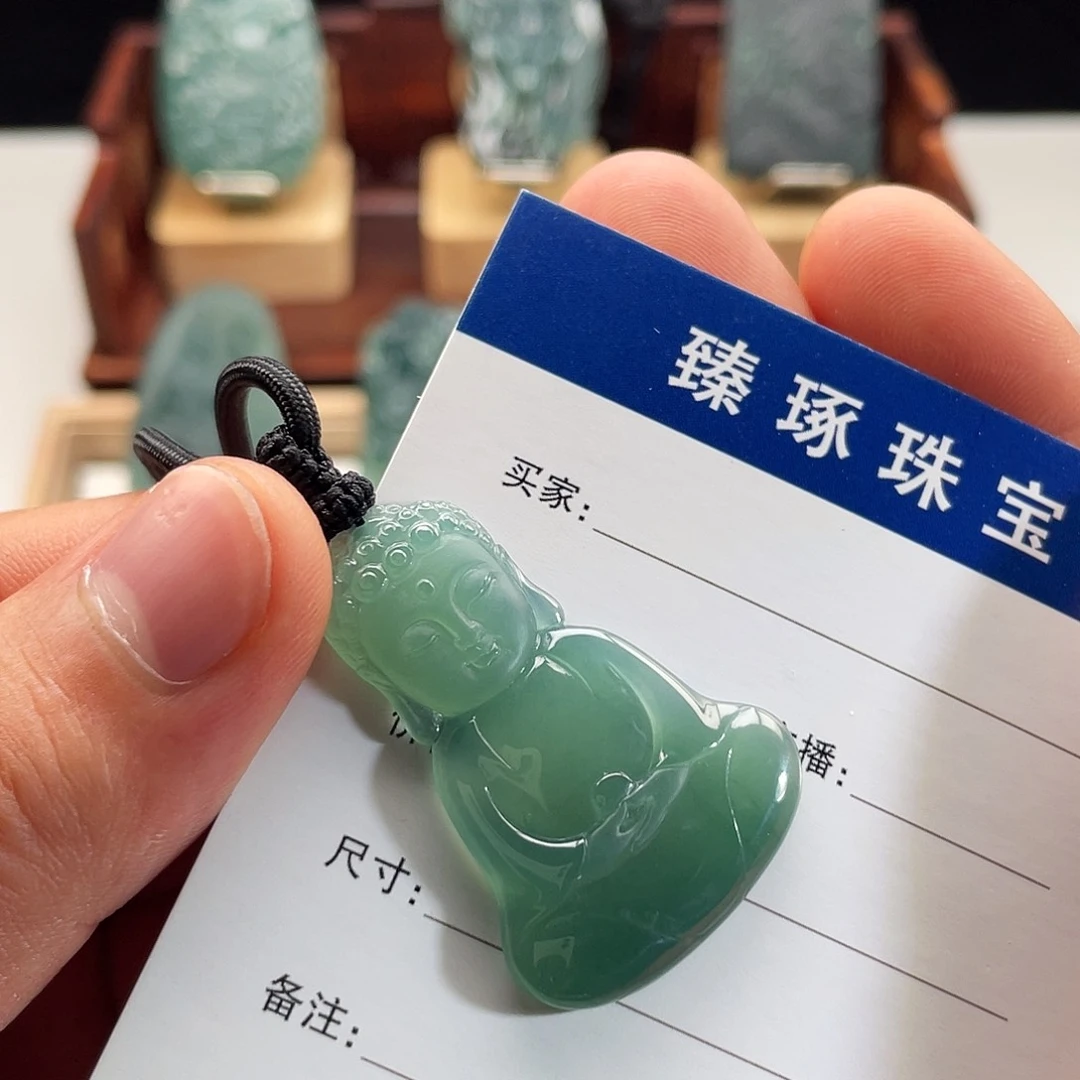 定制翡翠未镶嵌杜****拳宝宝佛