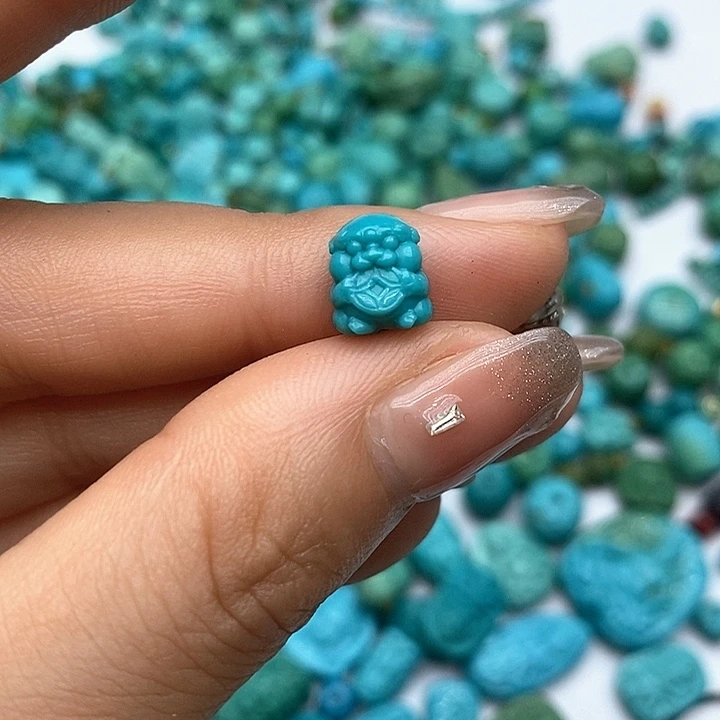 未镶嵌绿松石珠宝奇石