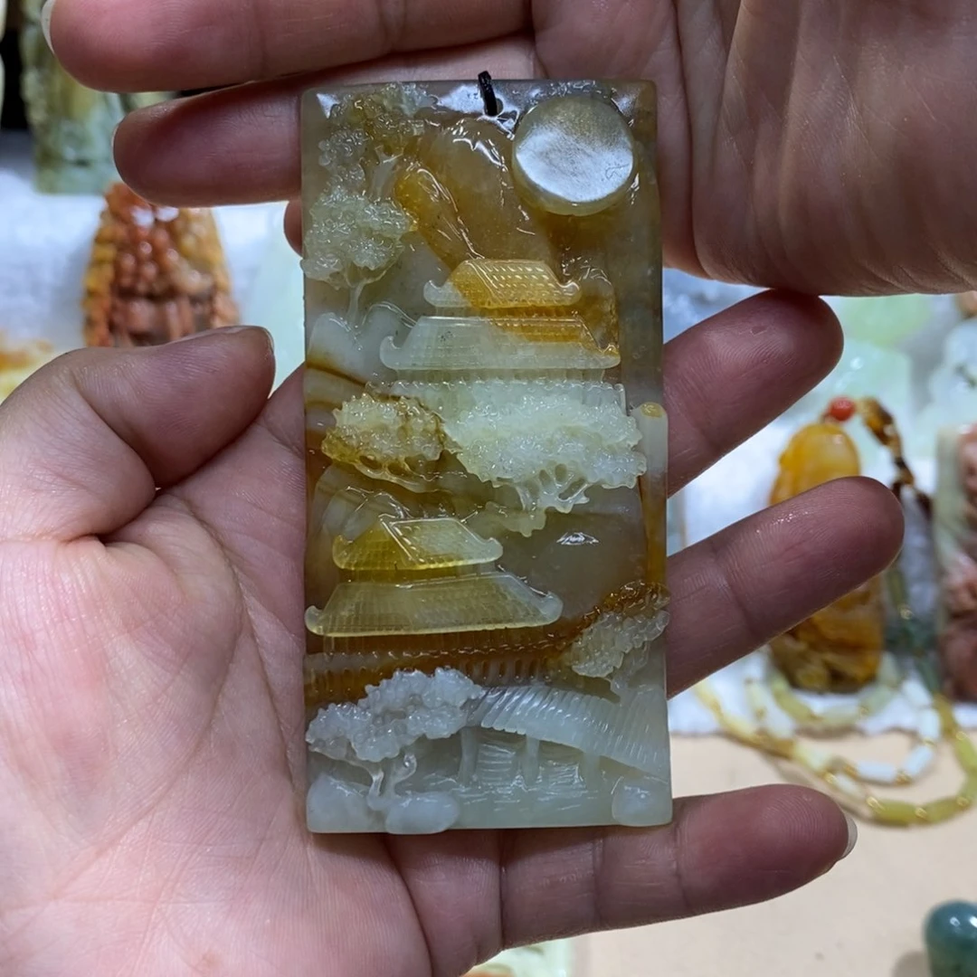 蛇纹石玉未镶嵌颈饰番****）