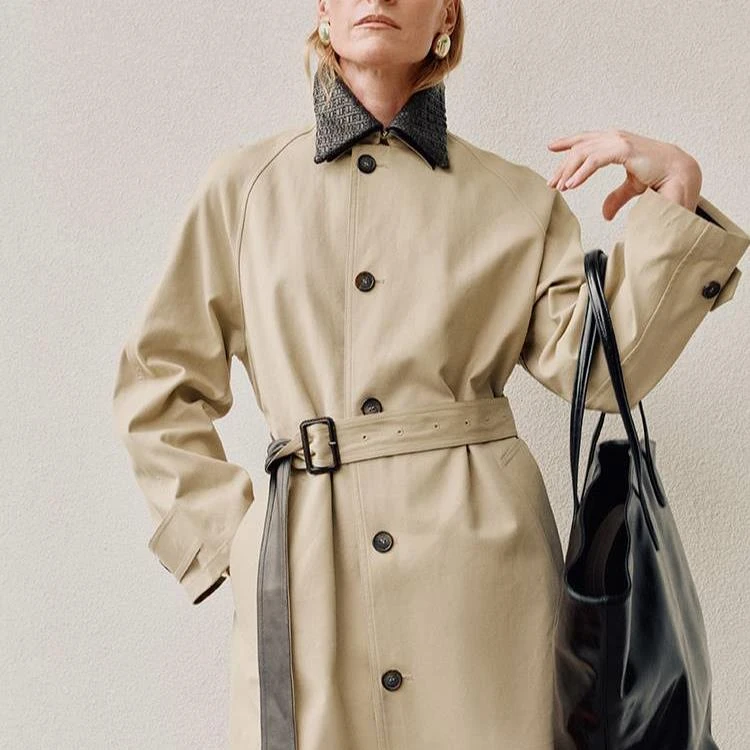 "邦德风衣2.0"挺括高密双层斜纹面料一手长翻领拼接外套