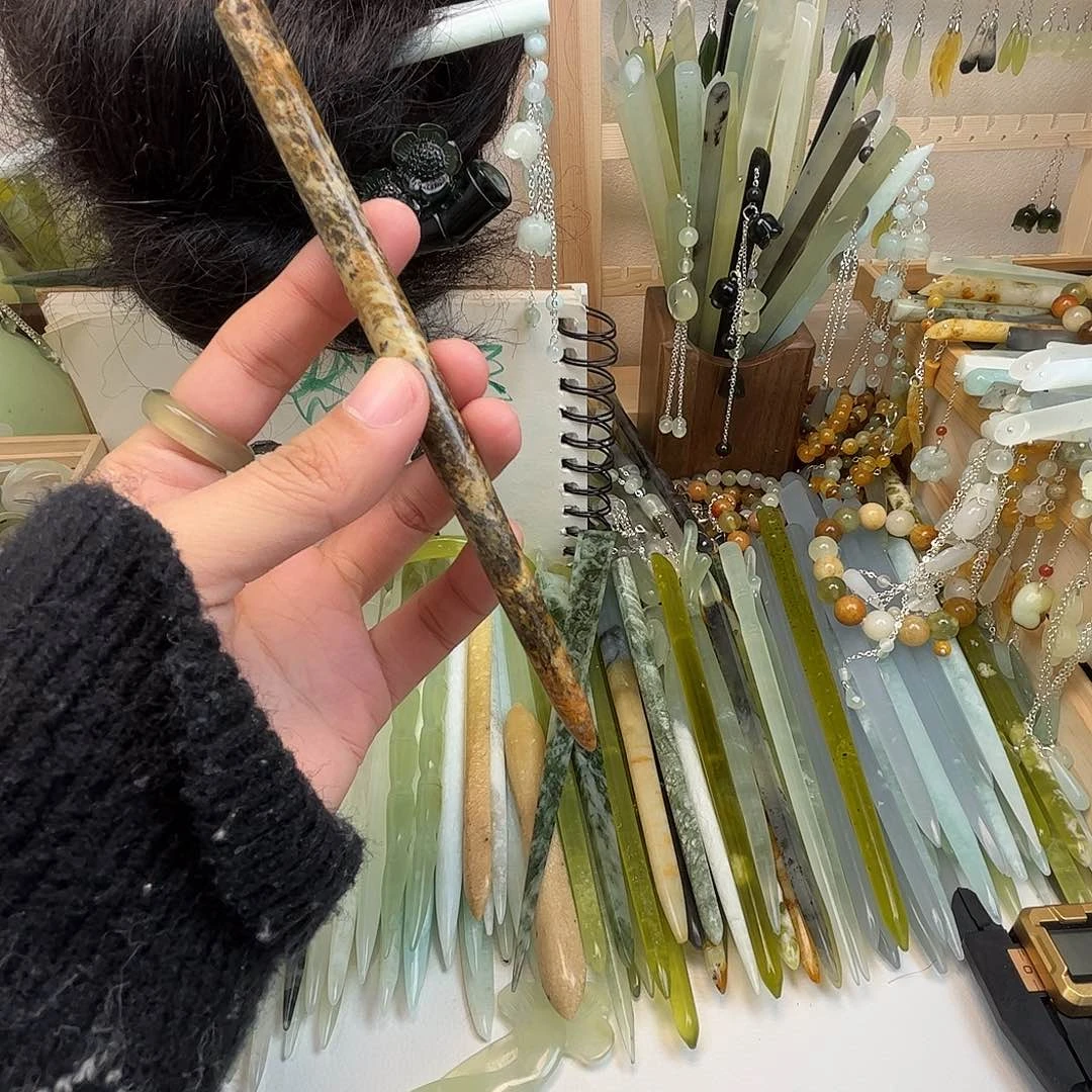 蛇纹石玉发饰未镶嵌无*