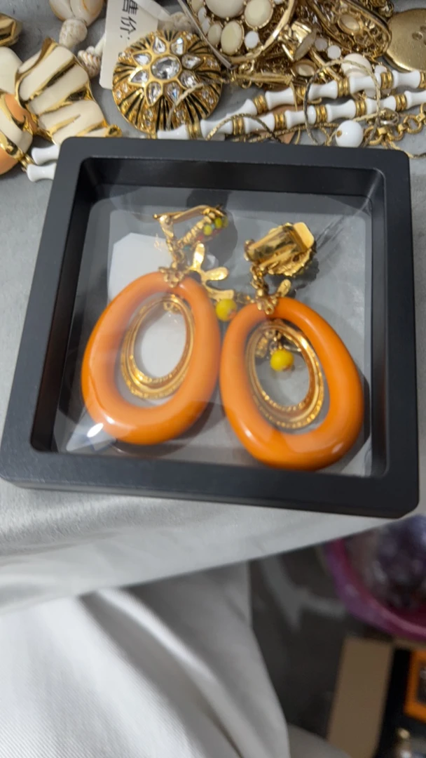 合金耳饰 中古合集乱拍不发耳夹精致轻奢金色复古时尚