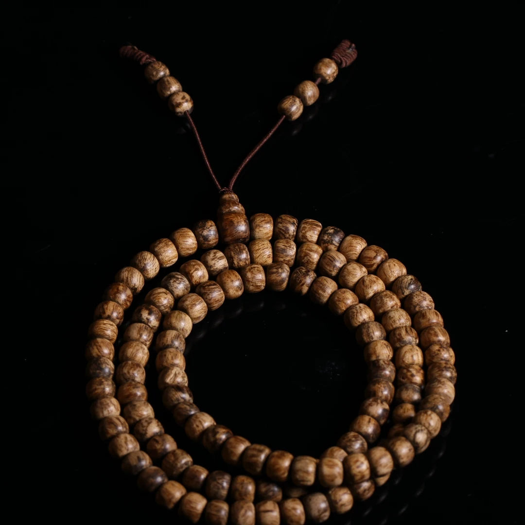 越南富森红土沉香古珠0.6*108颗