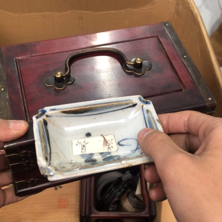 陶瓷孤品单件车里拍