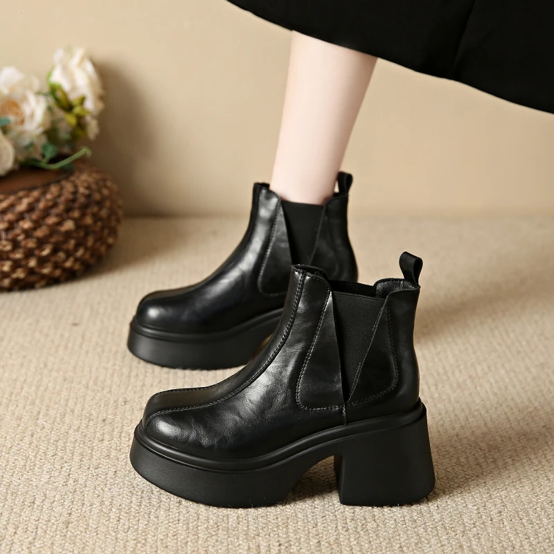 短靴女厚底时尚马丁靴女2025秋冬新款单靴烟筒靴小个子瘦瘦靴增高