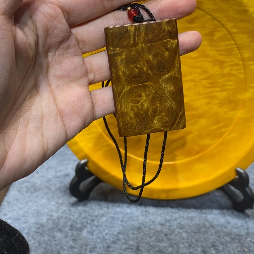 金丝楠黄金樟无事牌