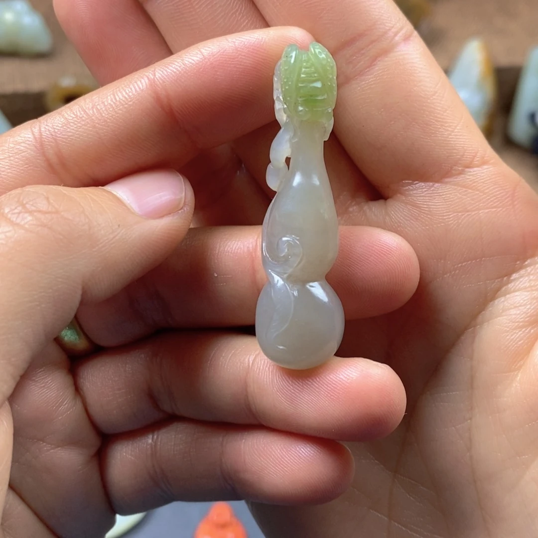 未镶嵌和田玉挂件