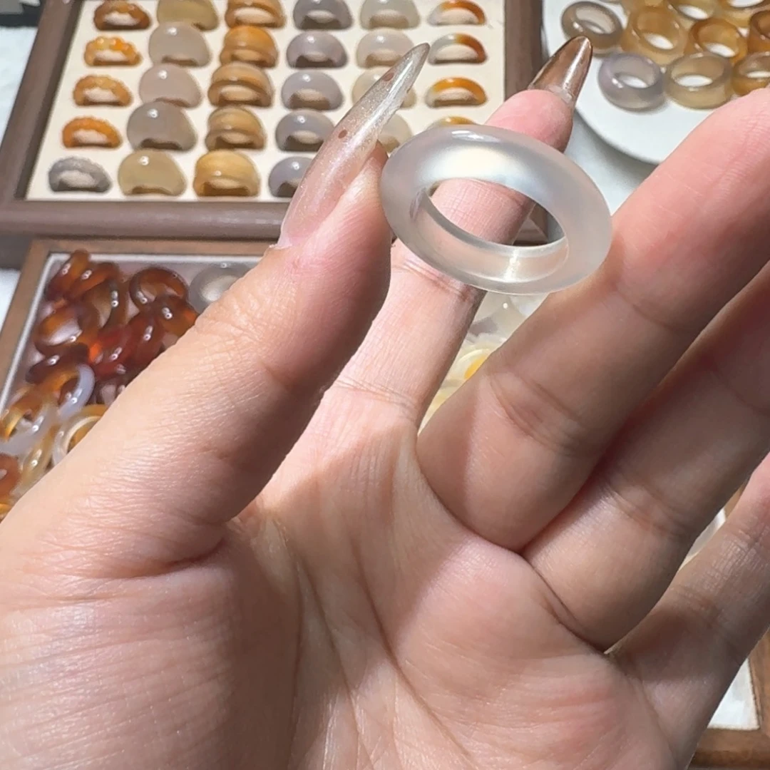 未镶嵌戒指玛瑙/玉髓445港14