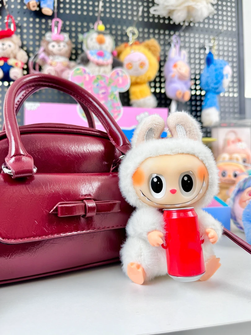 【带娃衣】主播现场拆原创萌miu系包挂可爱毛绒挂件潮玩惊喜盒
