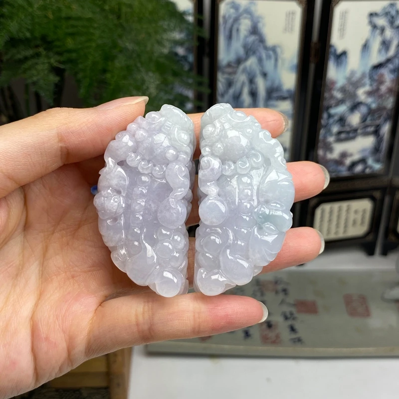 老种淡紫底貔貅挂件摆件 天然翡翠A货