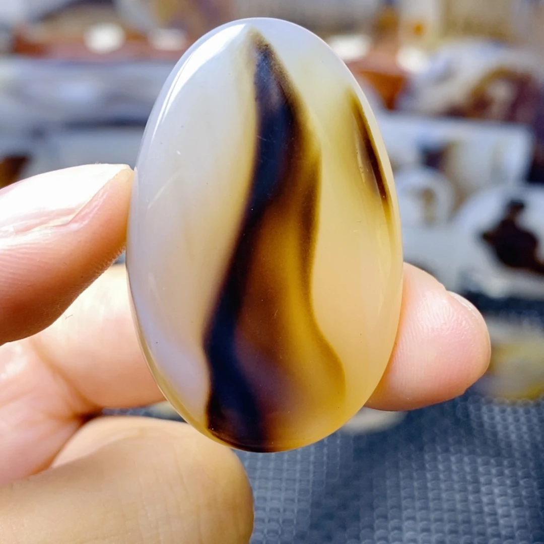 玛瑙/玉髓未镶嵌珠宝半成品