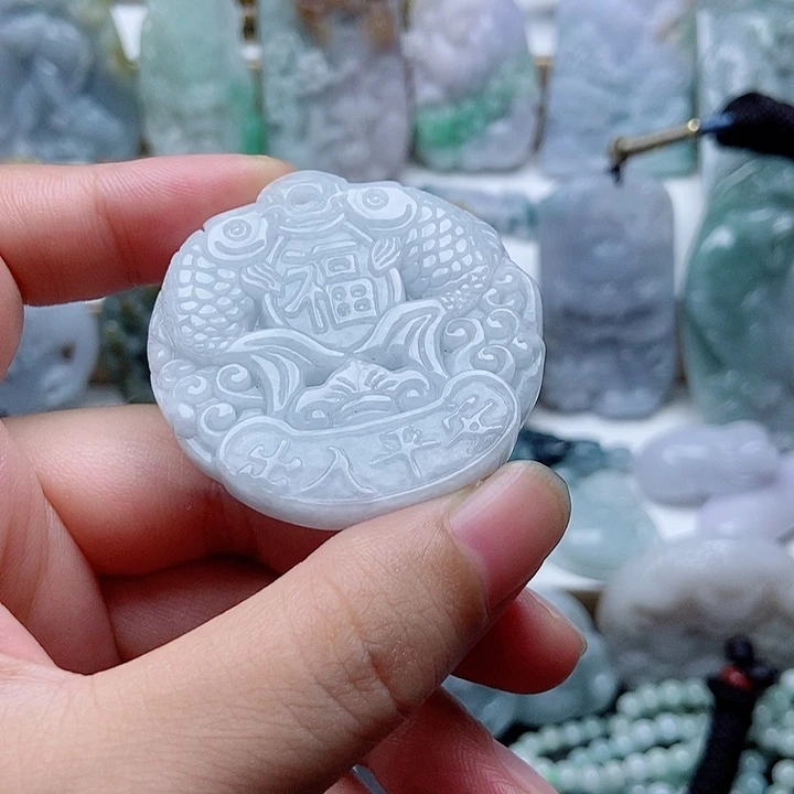 翡翠未镶嵌吊坠(不含链)1