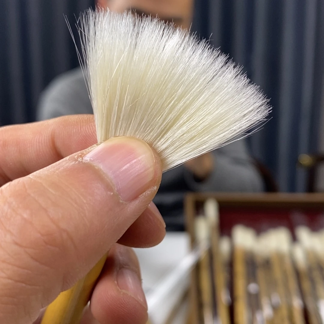放漏001号，3.5出峰，0.8口径，纯细嫩光峰