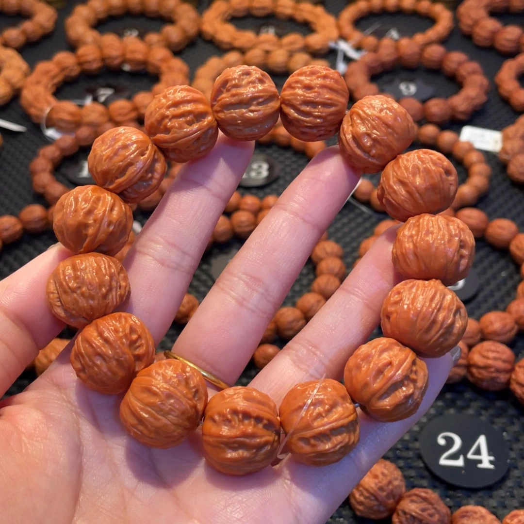 文玩核桃手串?***粑手串