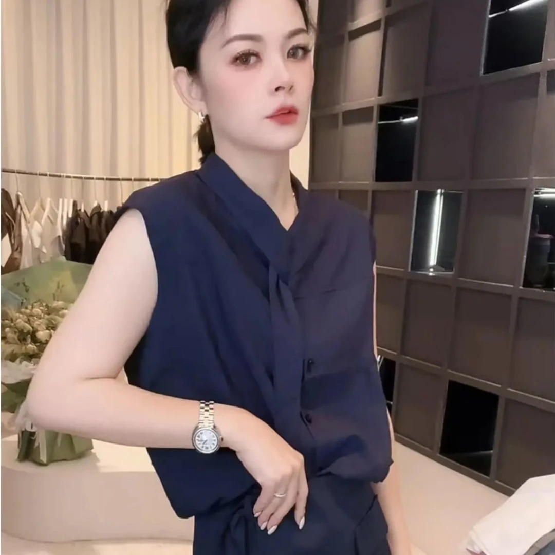 2025夏款翻领设计感时尚百搭无袖衬衫R显瘦上衣款设计感减龄女装