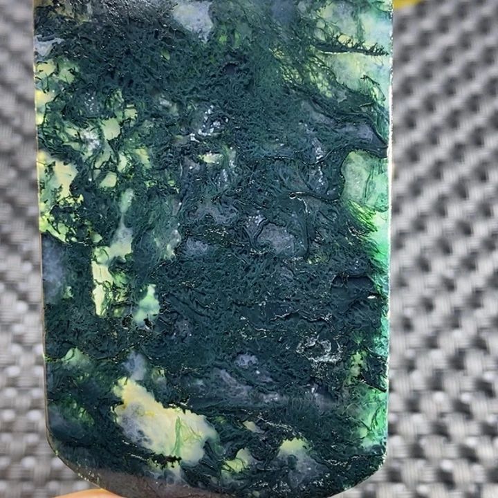 靳***靳玛瑙/玉髓未镶嵌1