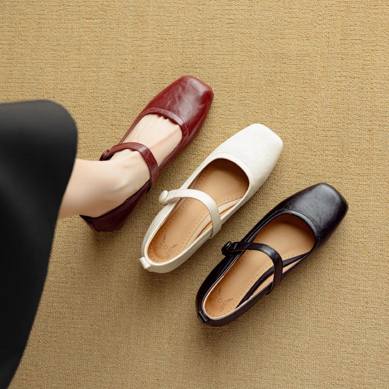 大码平底单鞋女41一43方头低跟春季法式一字带玛丽珍鞋平跟女鞋40