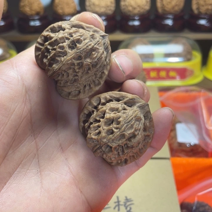 吊坠文玩核桃文玩核桃宫灯