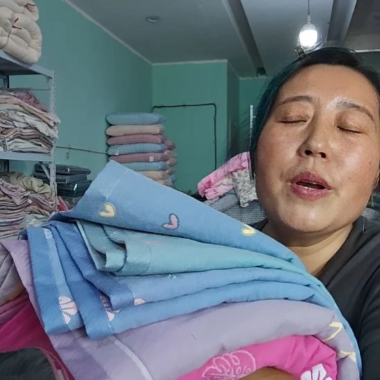 棉纯棉枕巾拍一发，四个颜色随