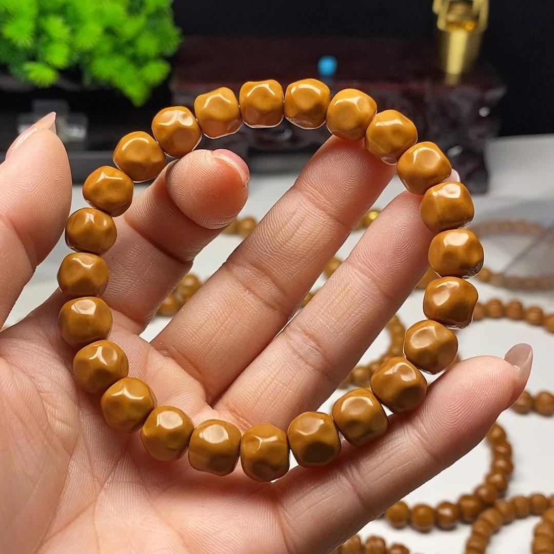 六***一猴头核桃吊坠奶酪