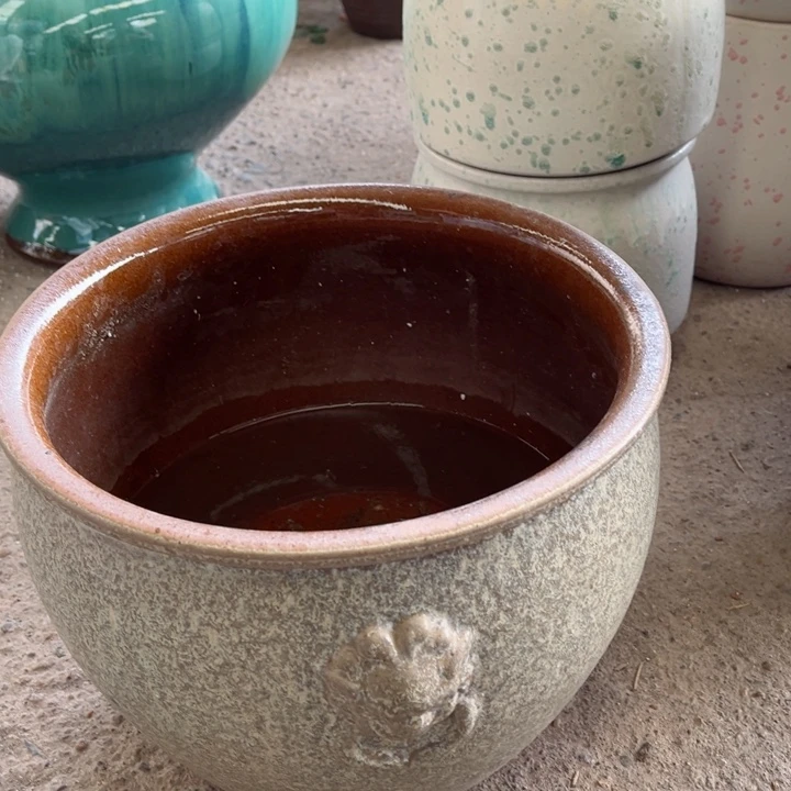 高21 口29无孔。