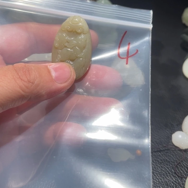 未镶嵌和田玉笔搁