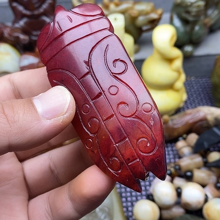 未镶嵌蛇纹石玉颈饰