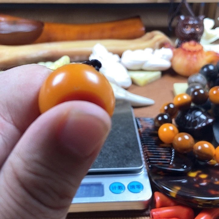 木特色工艺品红微瑕