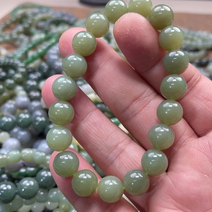 和田玉手链未镶嵌