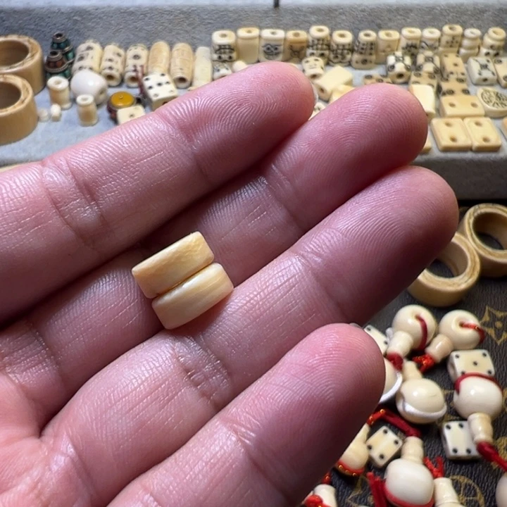 杨***杨哈哈哈哈哈哈哈哈